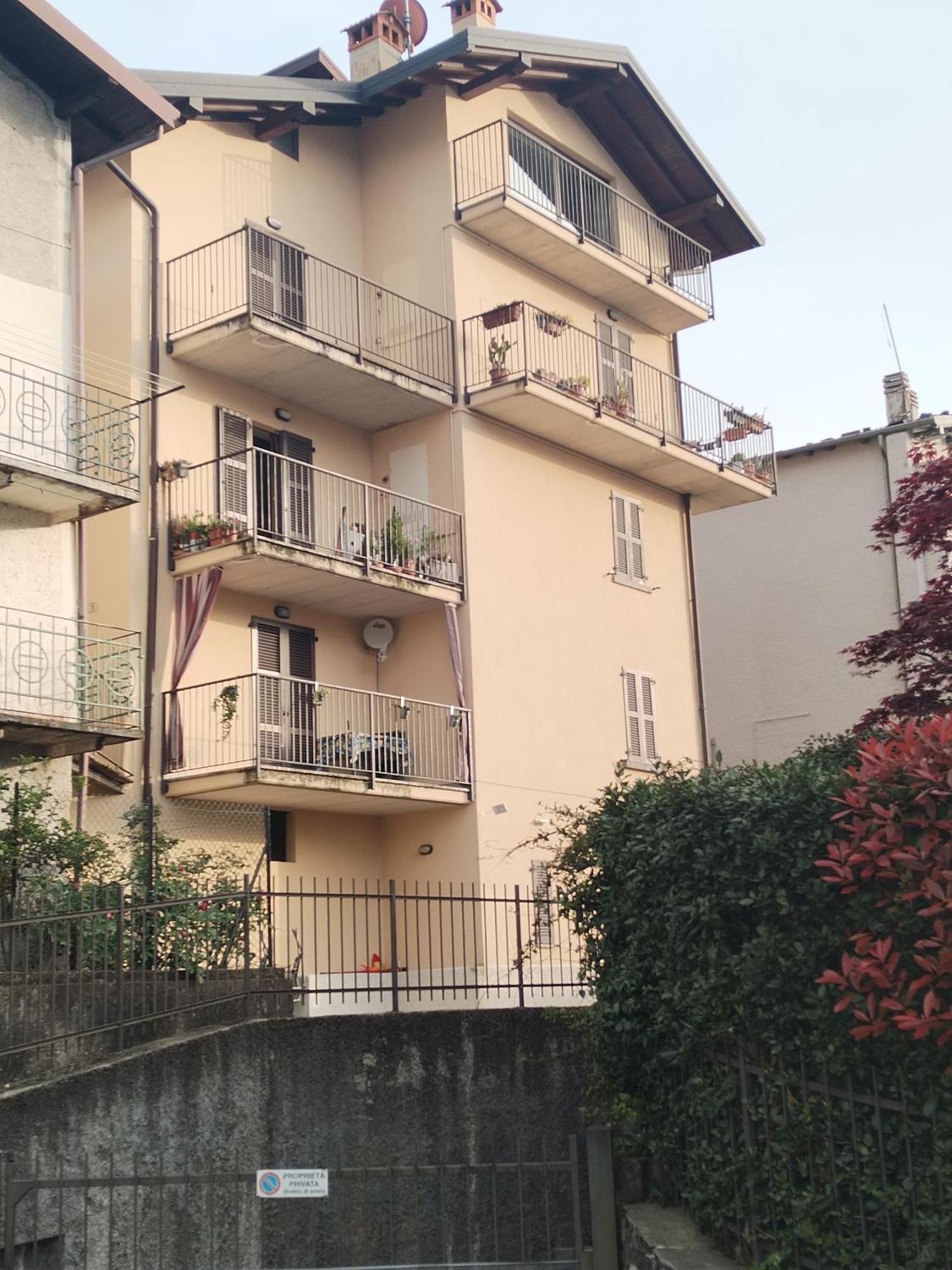 Little Country House Bellano Extérieur photo